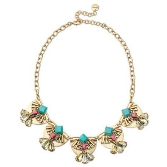 Stella & Dot Jewelry - Stella & Dot Devina Statement Necklace